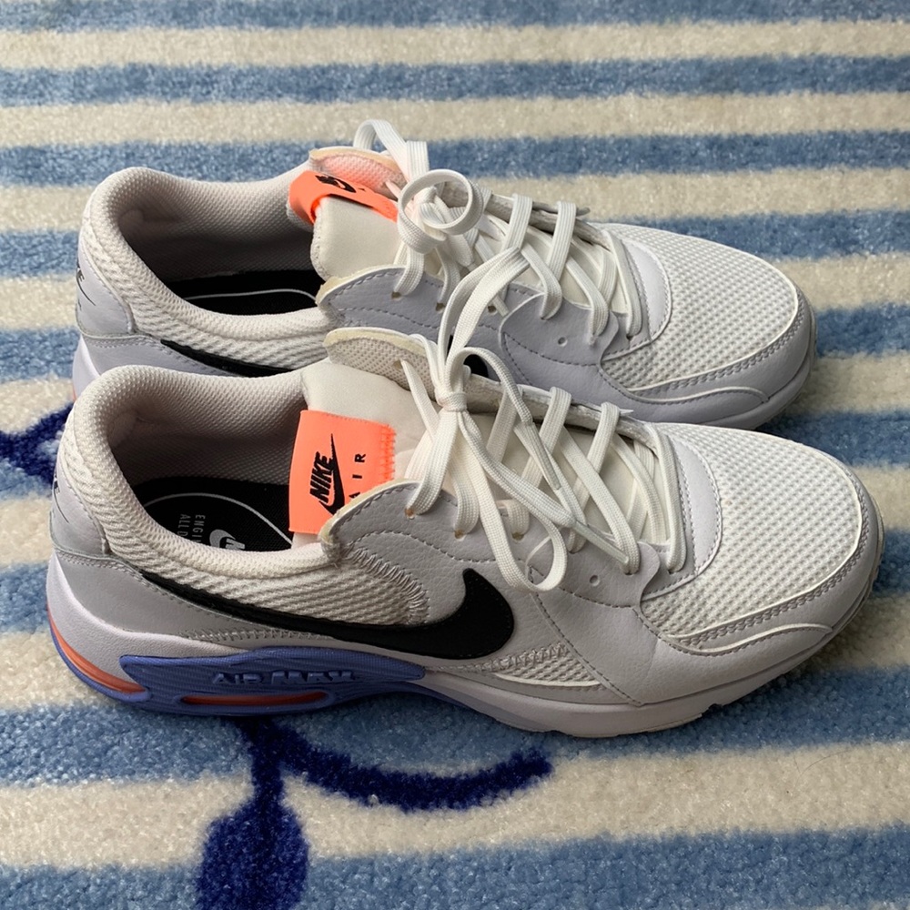 Nike shoes